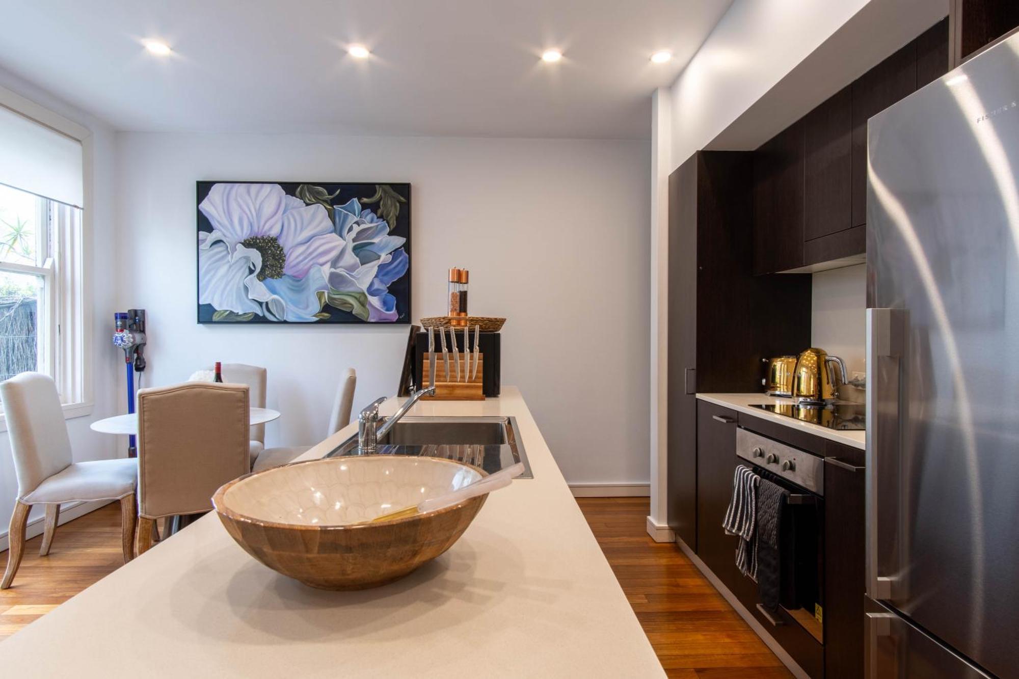 Eggie'S Nest - Luxurious City Apartment Сидней Экстерьер фото