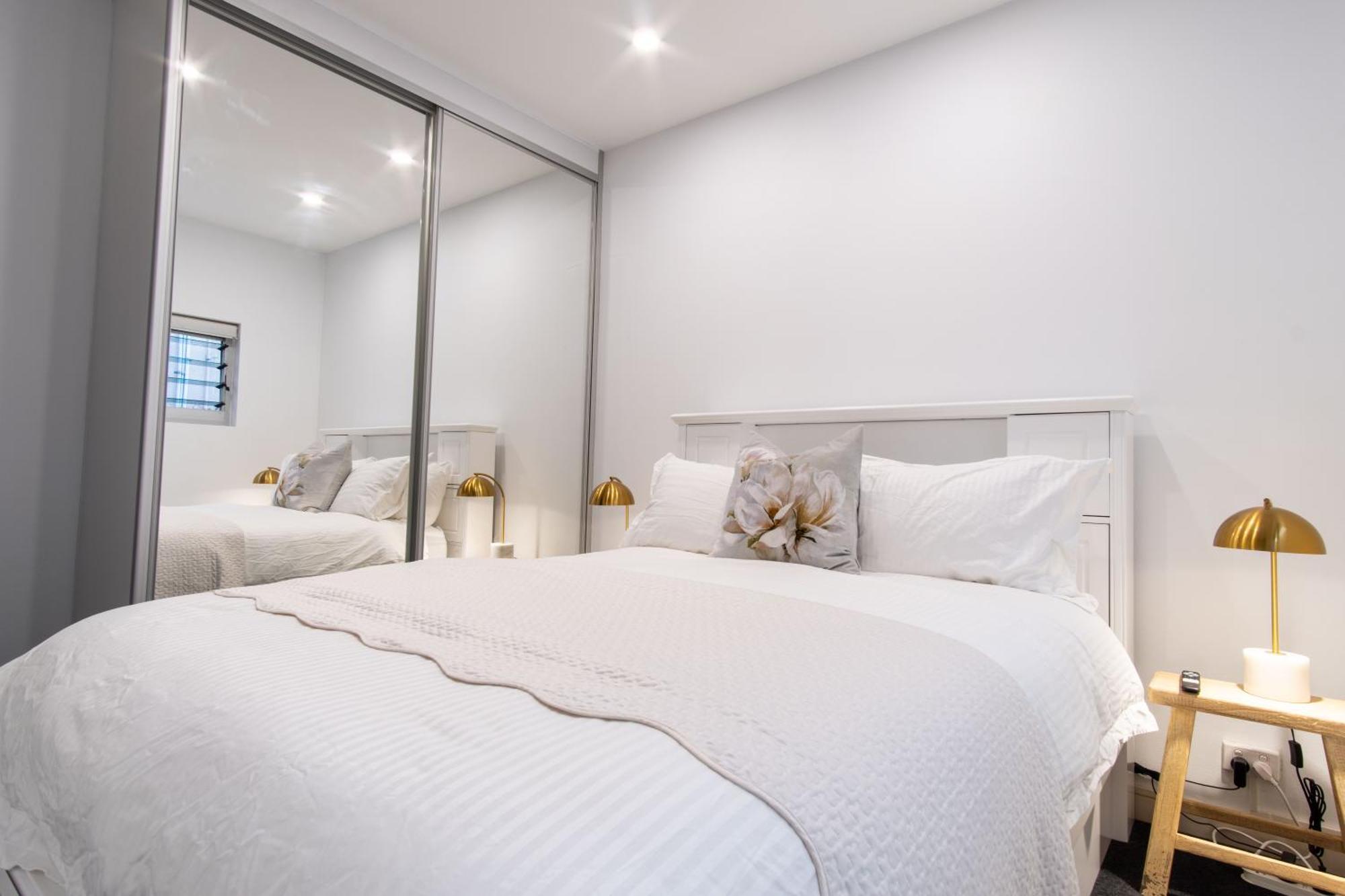 Eggie'S Nest - Luxurious City Apartment Сидней Экстерьер фото