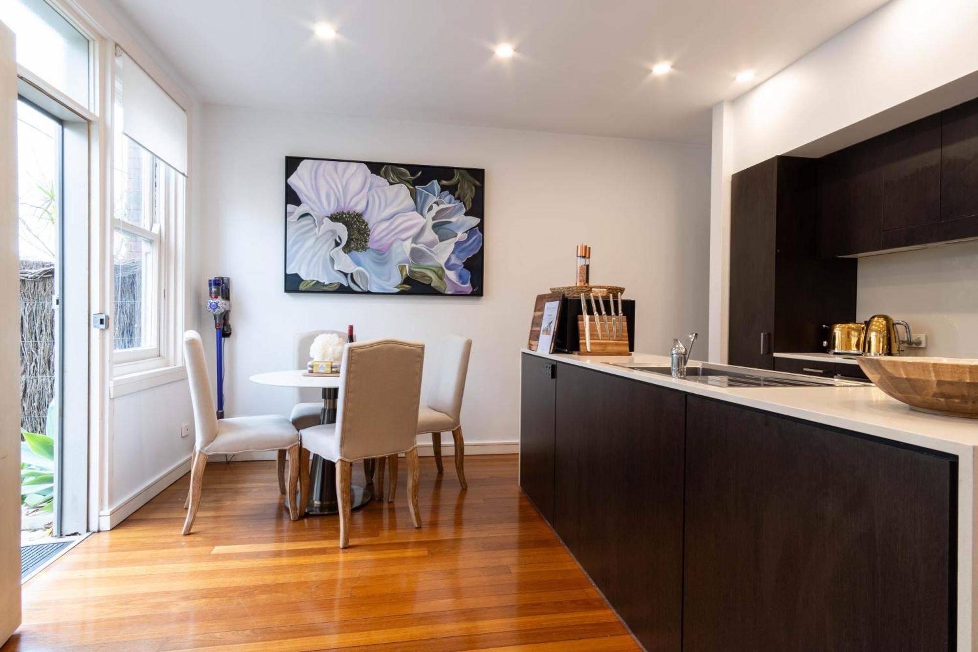 Eggie'S Nest - Luxurious City Apartment Сидней Экстерьер фото